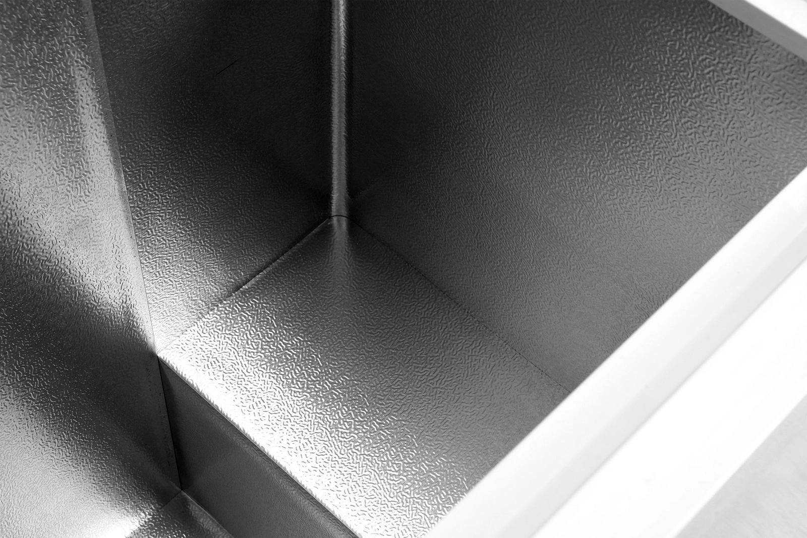 190litrová mraznička YATO YG-05171