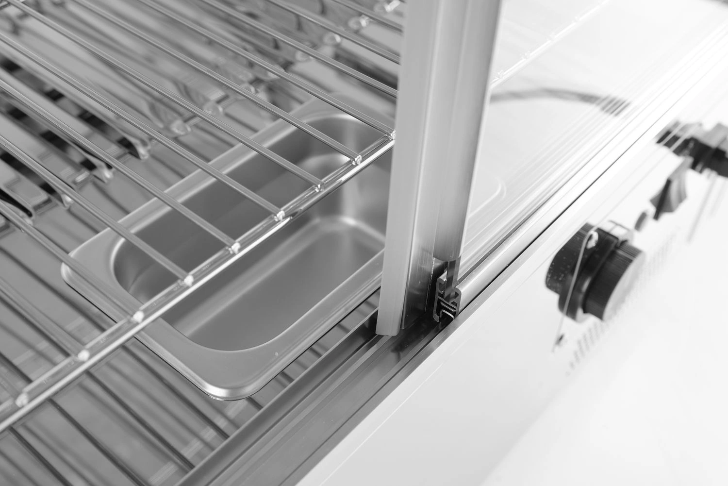 HENDI 233726 Ohřívací skříň o objemu 120 litrů