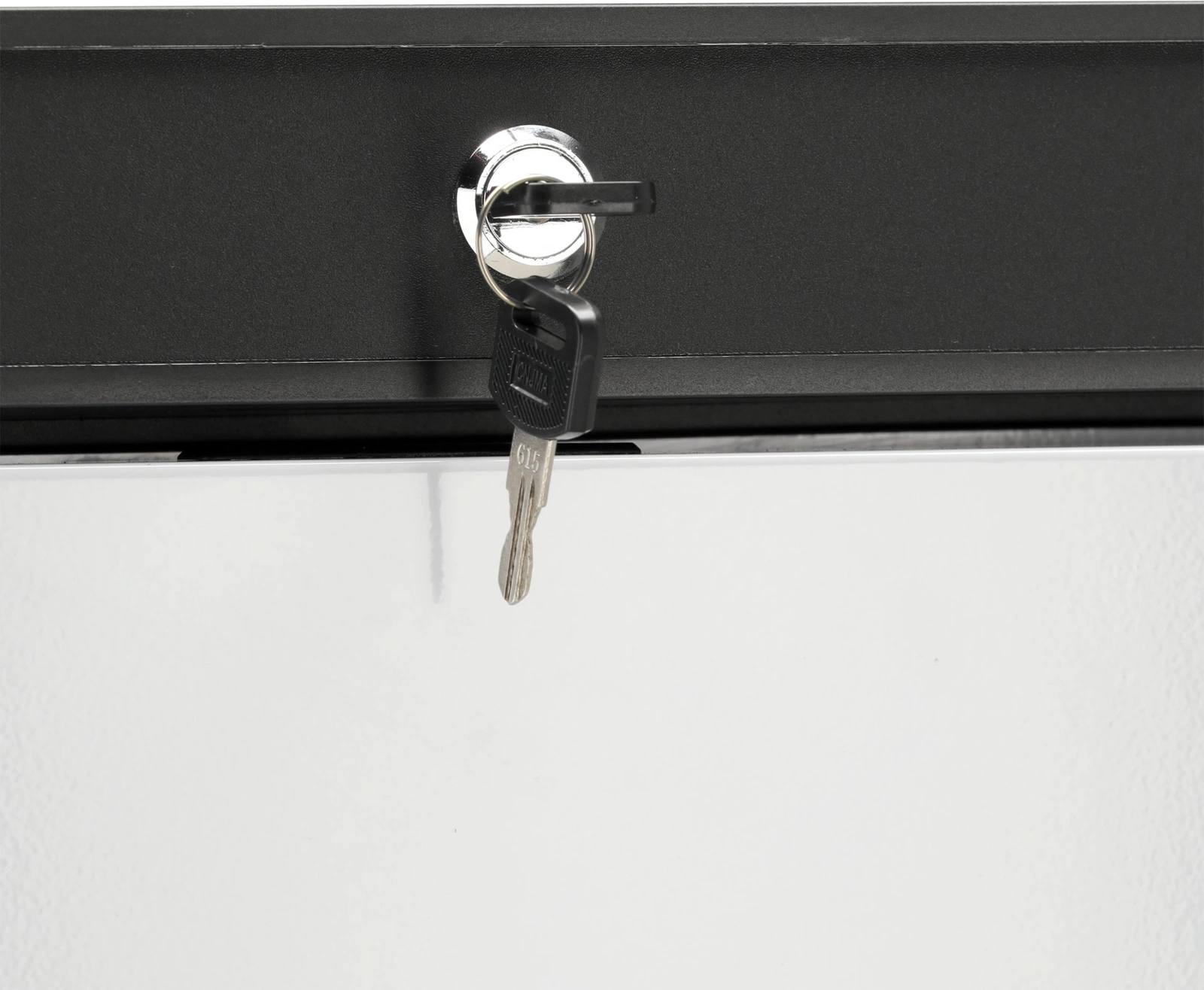 Mrazicí skříň lakovaná, 555 l | YATO YG-05236