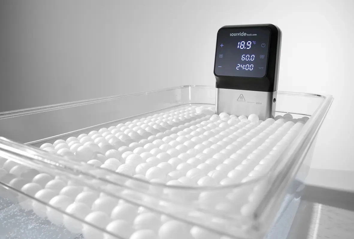 Kuličky na vaření sous-vide, 500 ks, bílá, polypropylen, 2 cm | HENDI 551998