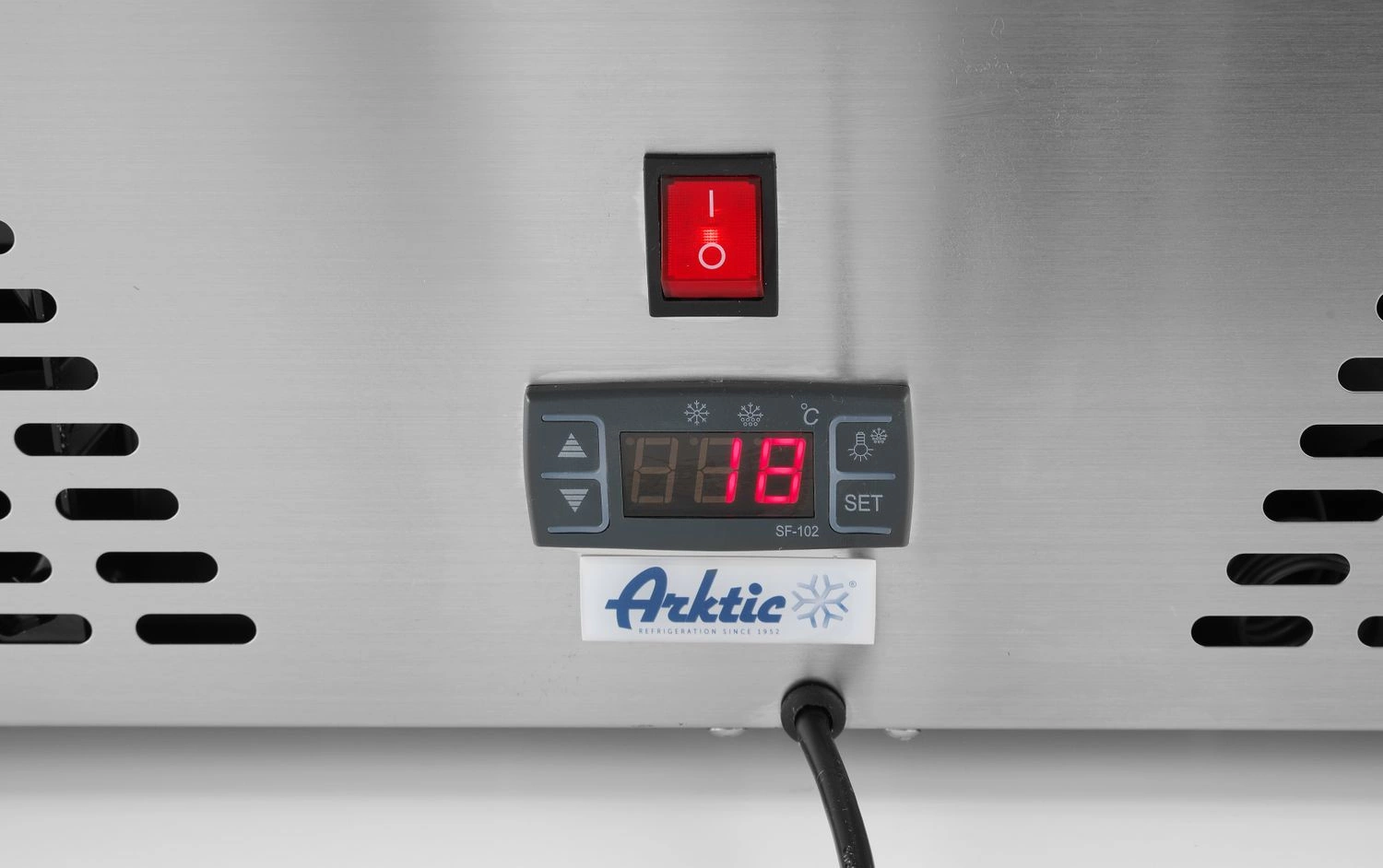 67litrová chladicí vitrína HENDI 233672